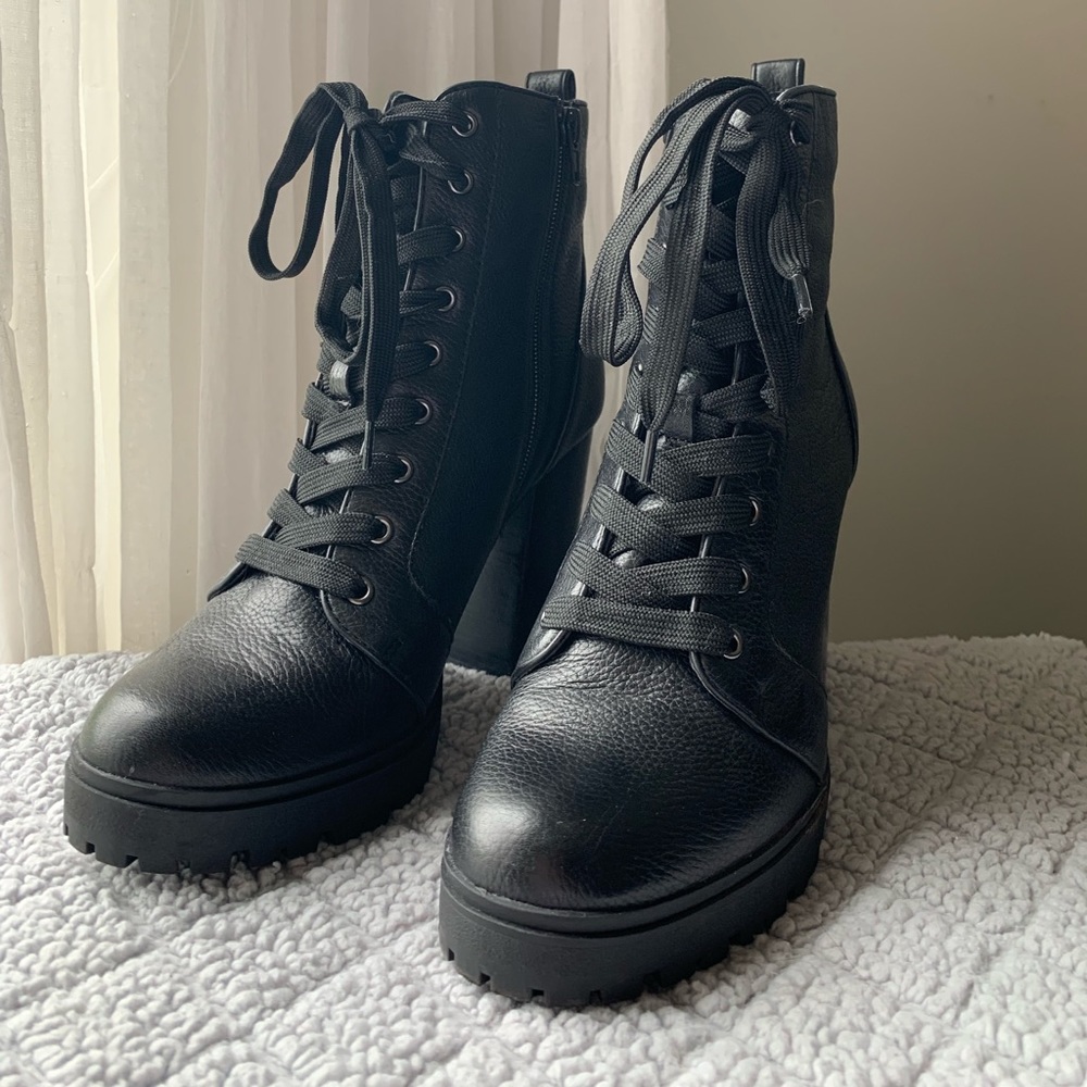 Steve Madden Women’s Laurie Boot